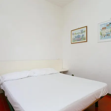 M15 - Marcelli, Trilocale Con Giardino A 80 Metri Dal Mare